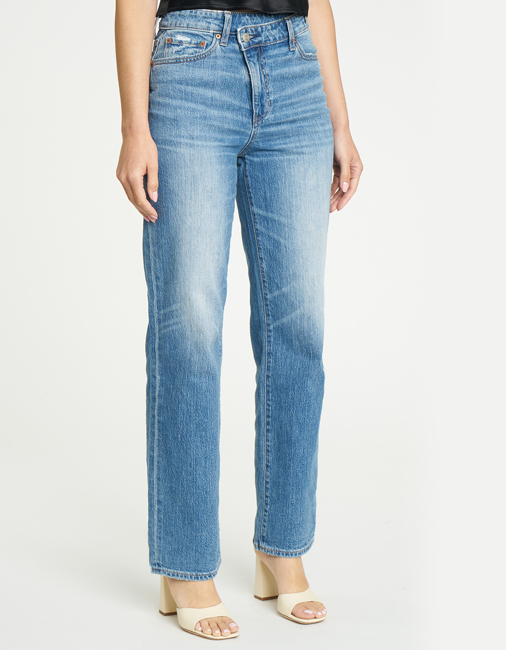 DAZE Sundaze Crossover Womens Jeans - MEDIUM WASH | Tillys