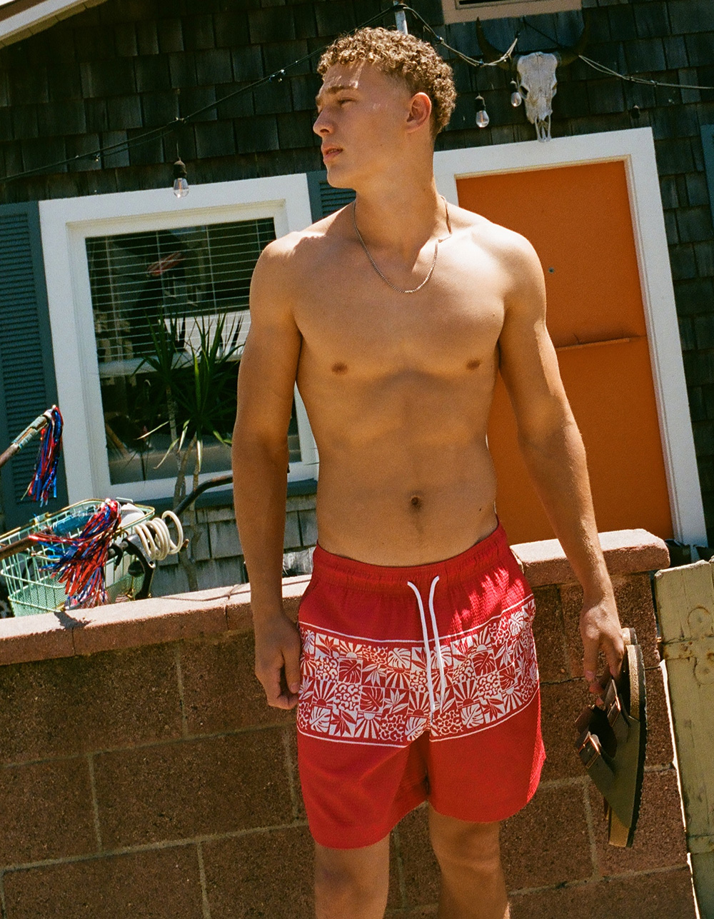 RSQ Mens Seersucker 6.5" Swim Trunks - CRANBERRY