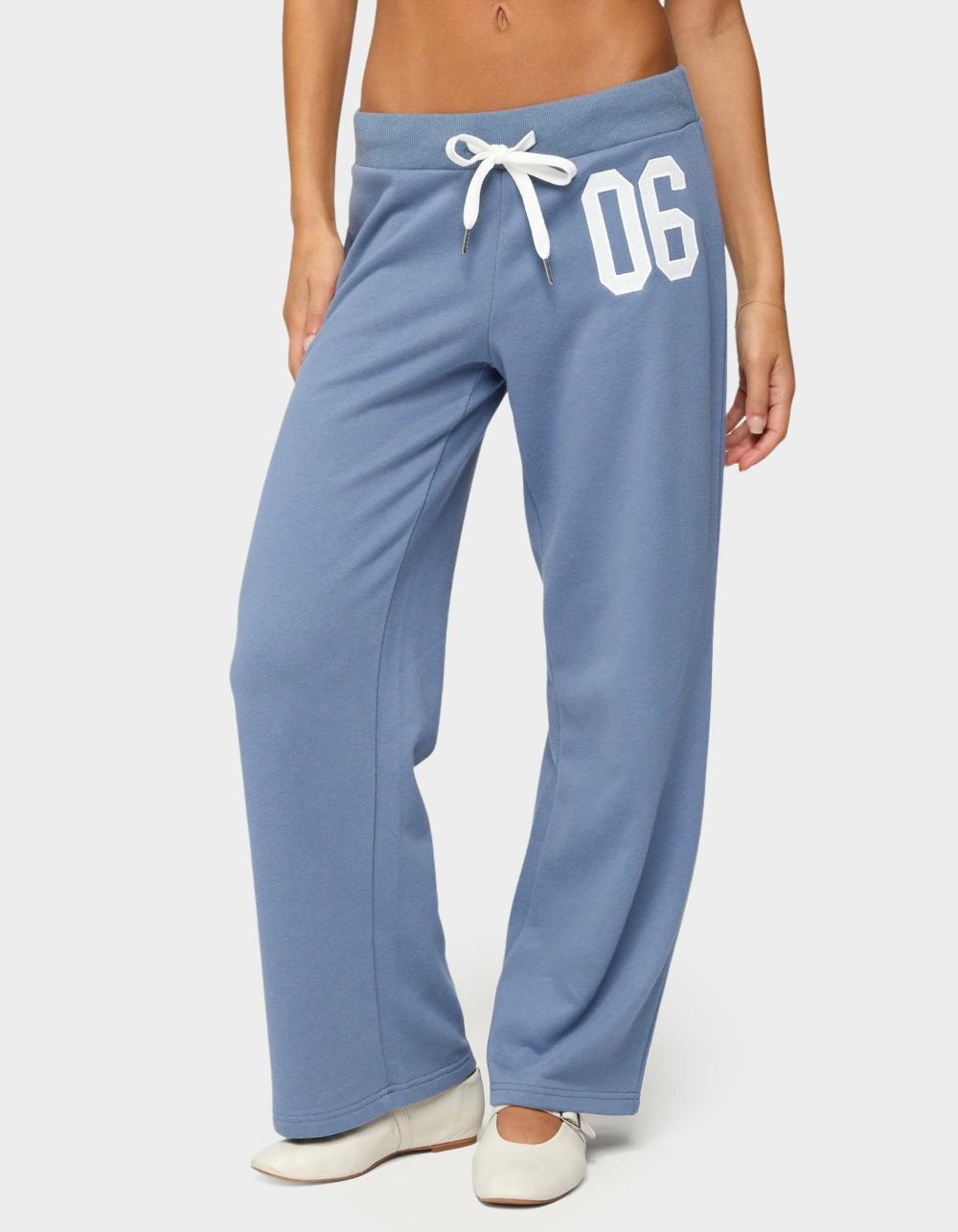 EDIKTED Petite 06 Sweatpants
