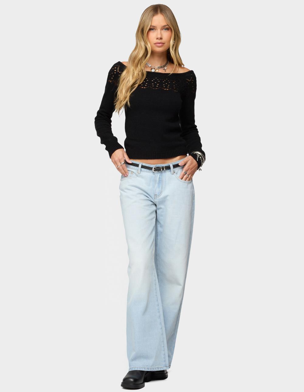 EDIKTED Magda Low Rise Acid Wash Jeans - LIGHT BLUE