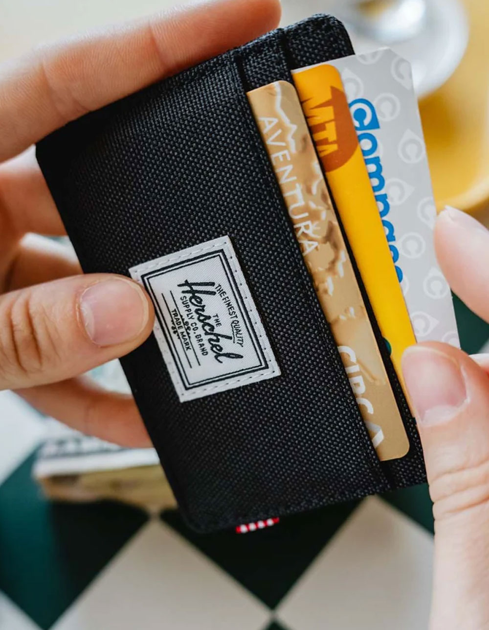 HERSCHEL SUPPLY CO. Charlie Cardholder Wallet - BLK/BLK