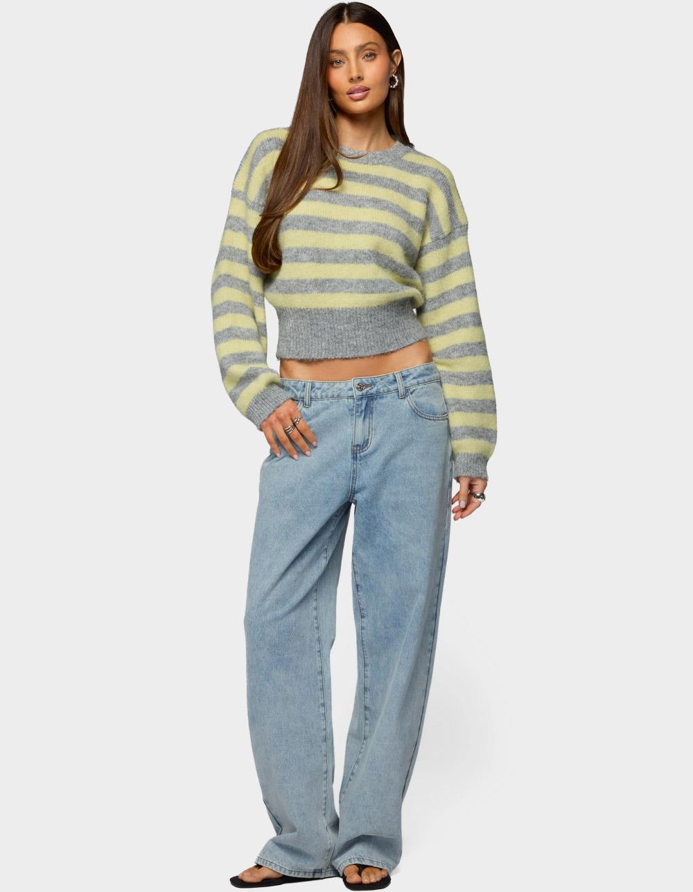 EDIKTED Dalina Washed Low Rise Baggy Jeans - LIGHT BLUE