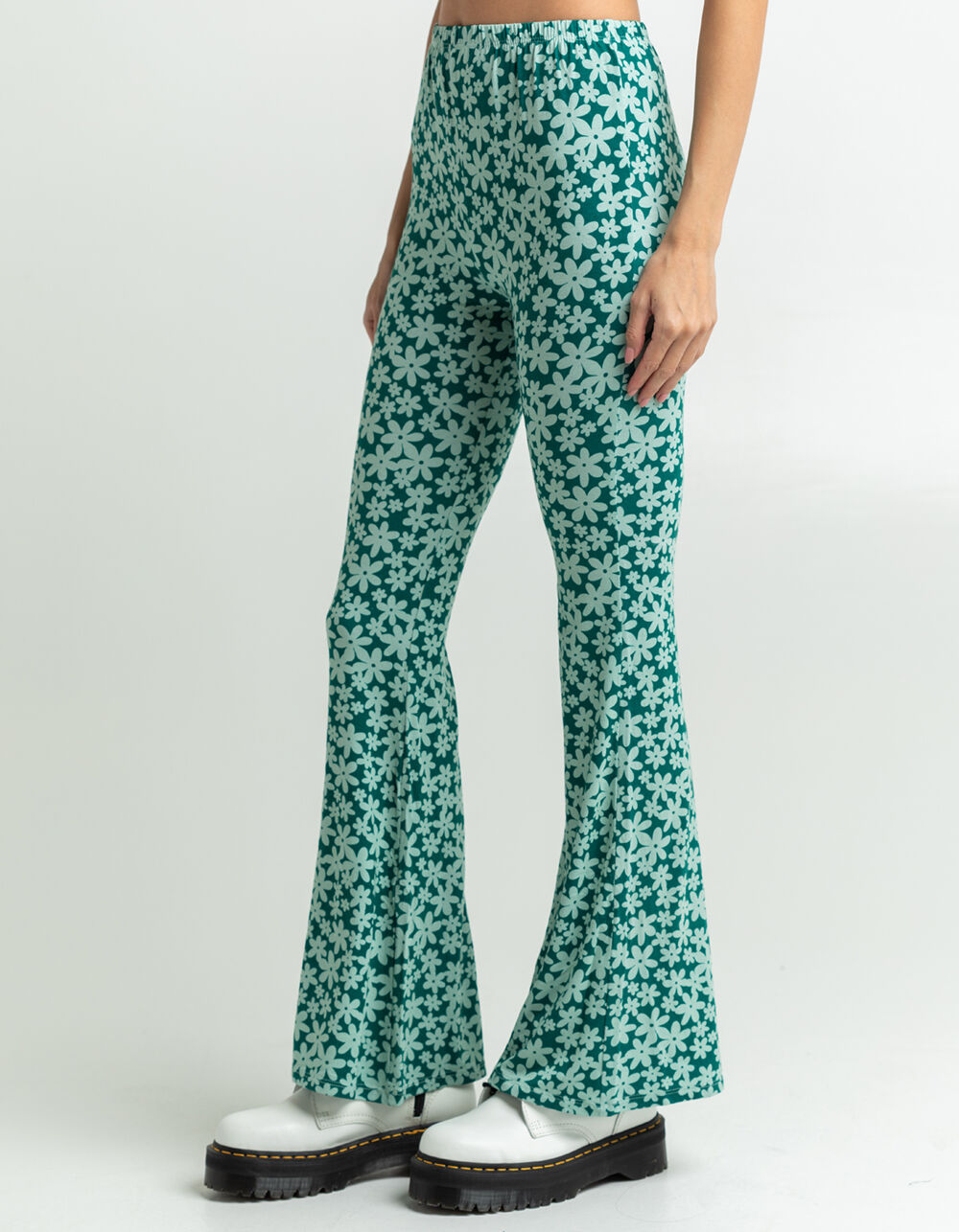 RSQ Womens Floral Flare Pants - GREEN COMBO | Tillys