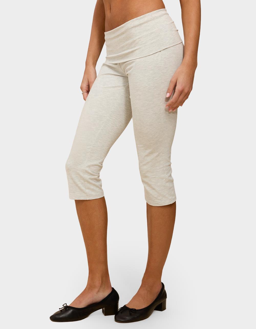 EDIKTED Rocio Foldover Capri Pants - LIGHT GRAY