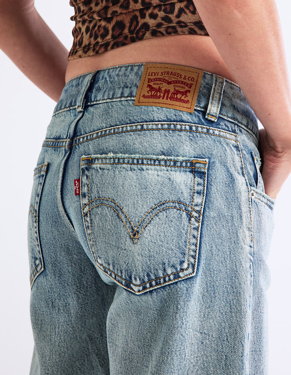 LEVI'S Superlow Loose Womens Jeans - Not The Mood VINTAGE