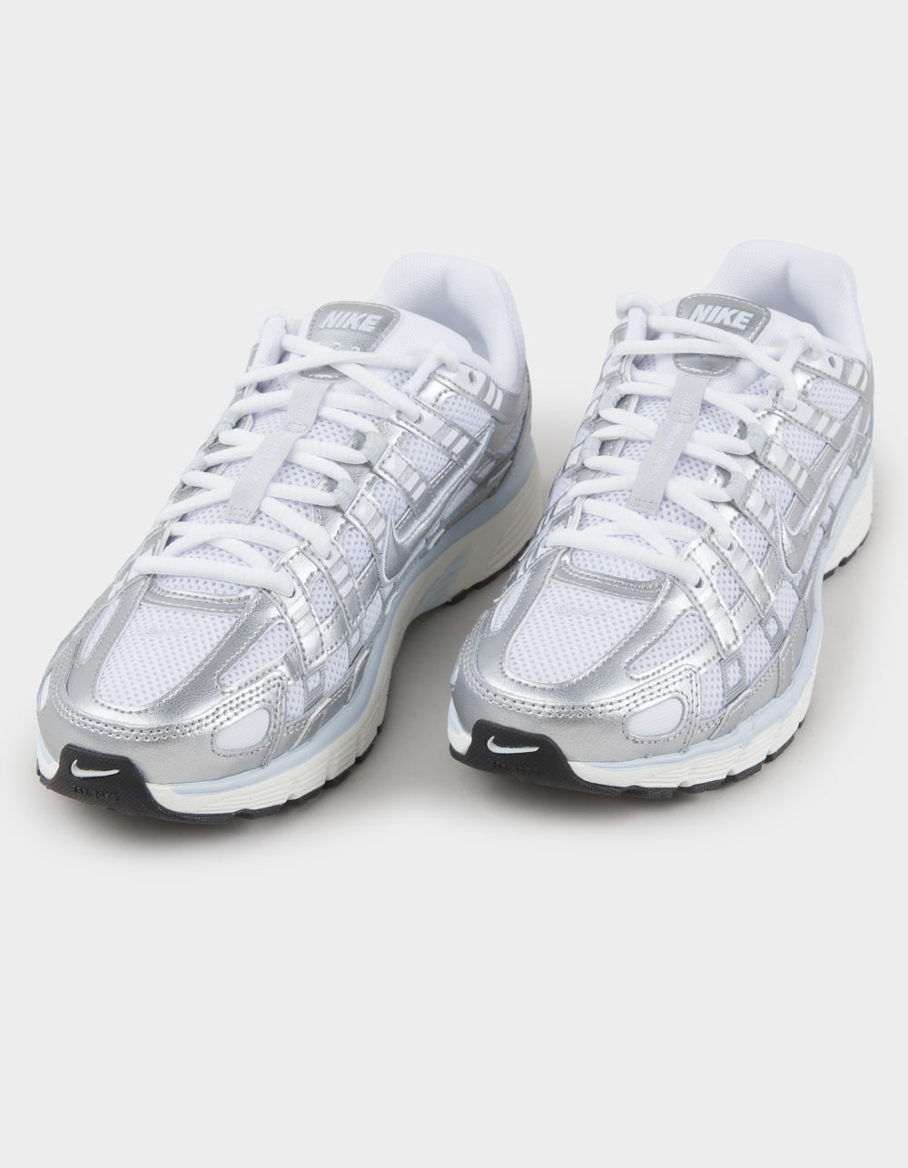 NIKE P-6000 Womens Shoes - WHT/SILVER