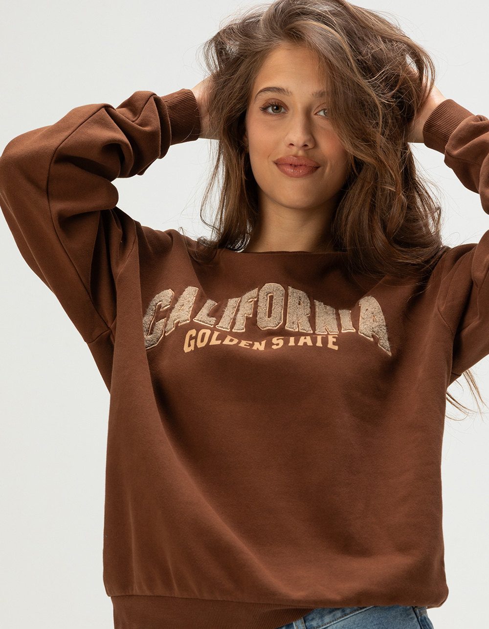 RSQ Womens California Patch Crewneck Sweatshirt - BROWN
