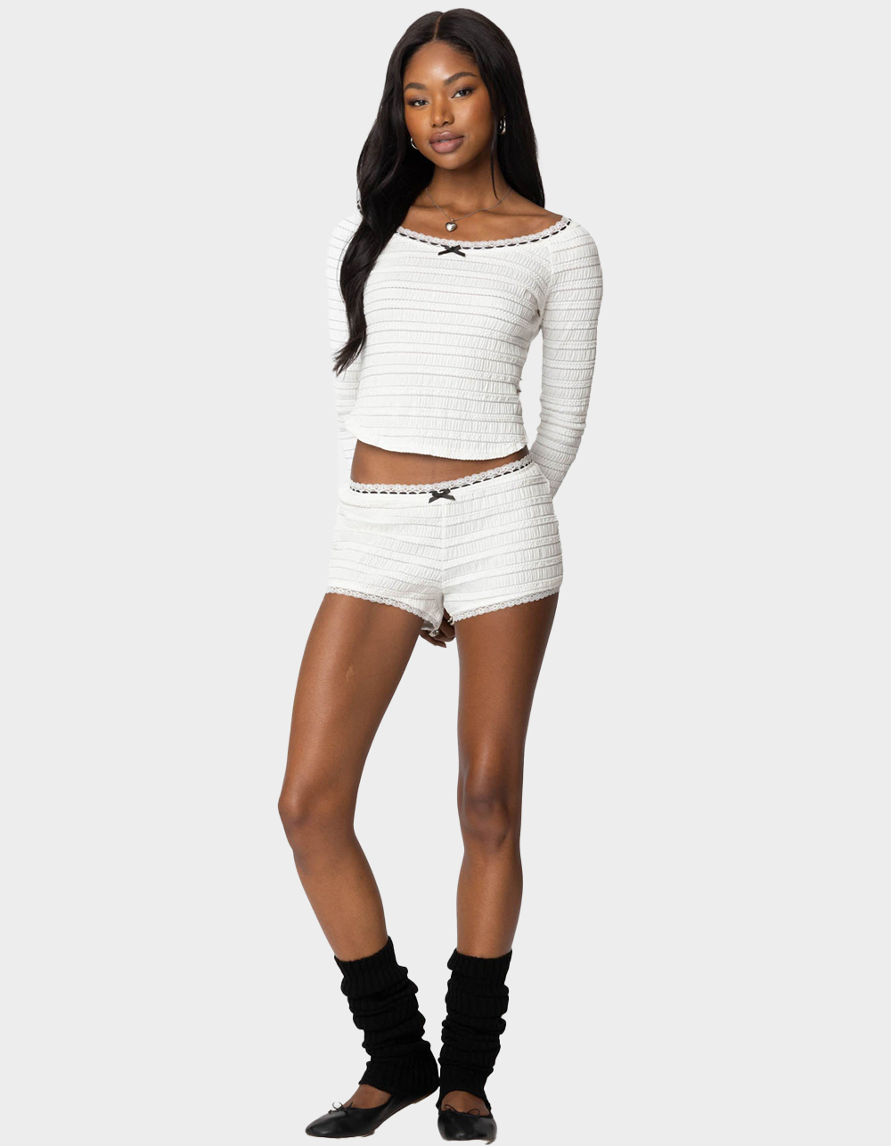 EDIKTED Lenny Lacey Textured Micro Shorts - WHITE