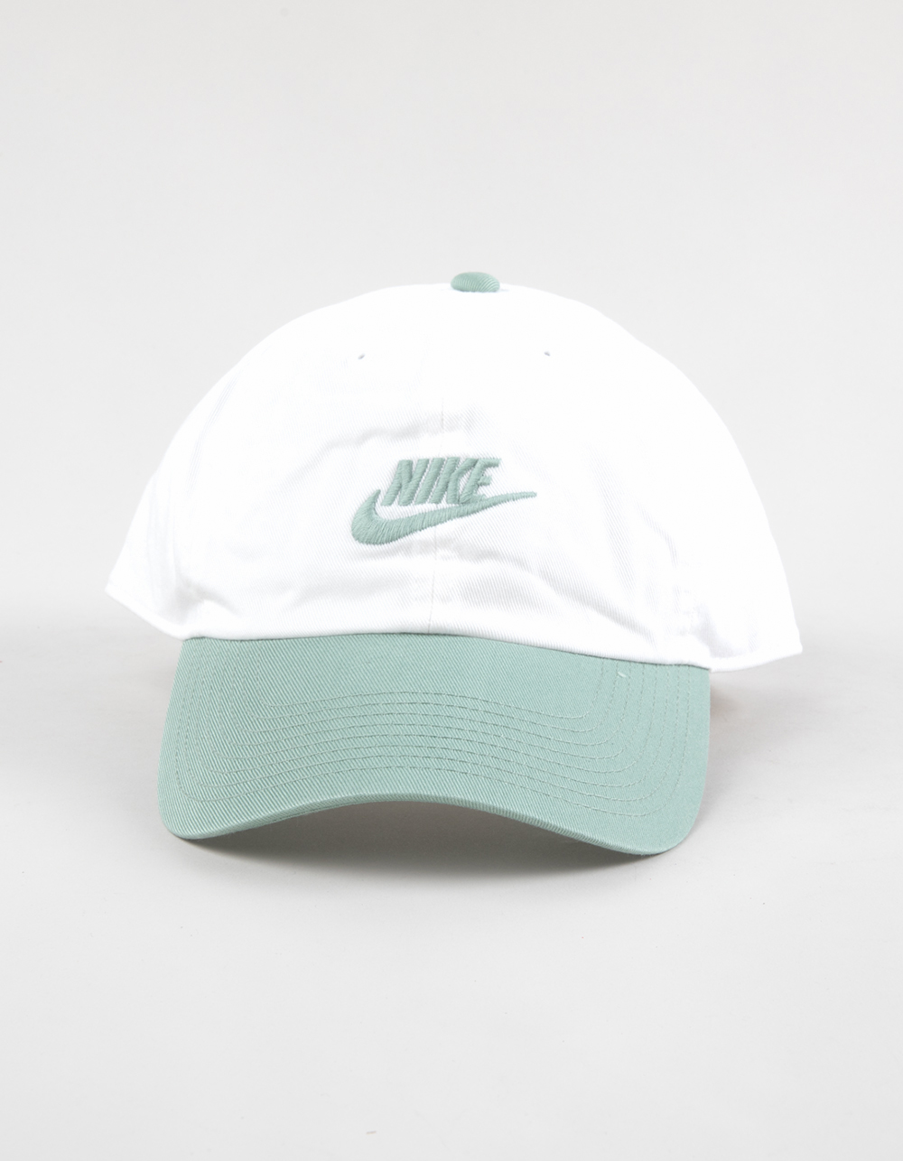 NIKE Club Strapback Hat - SAGE