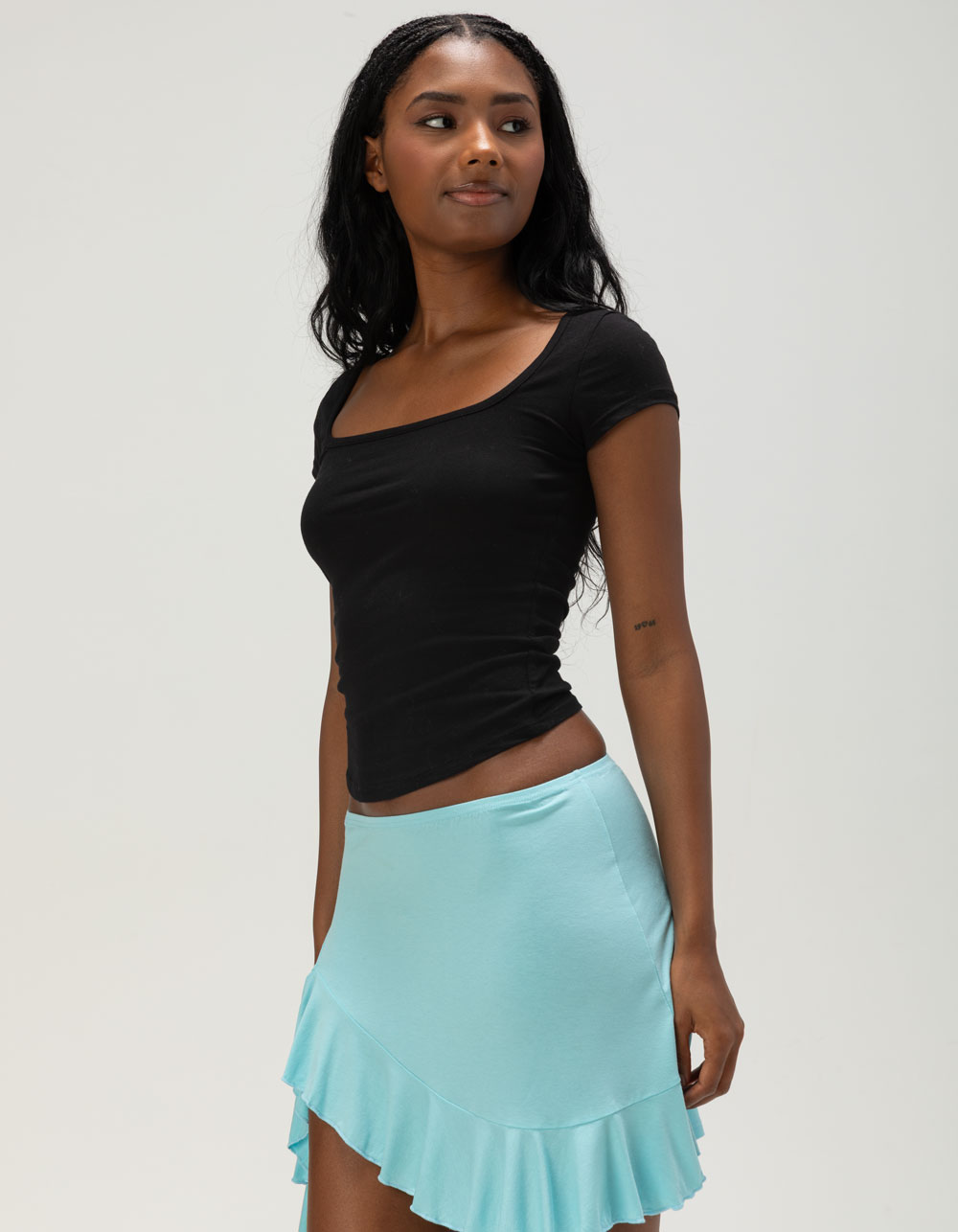 BOZZOLO Womens Square Neck Tee