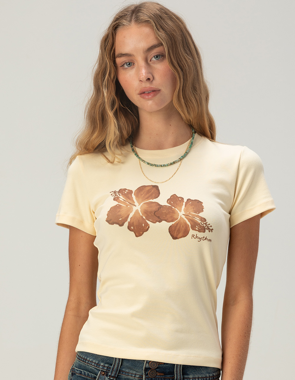 RHYTHM Hibiscus Womens Baby Tee - YELLOW