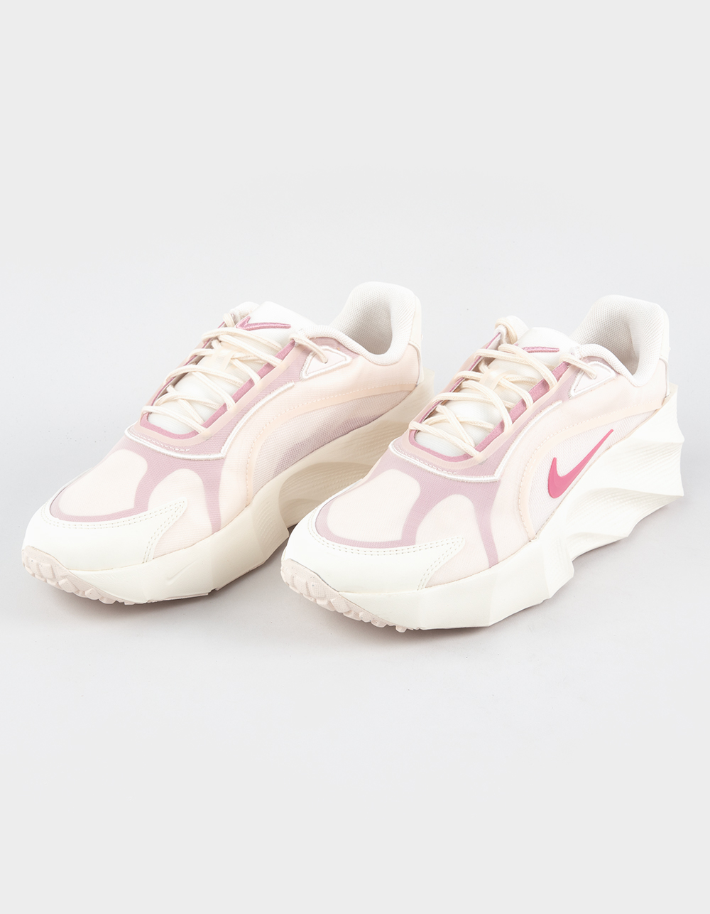 NIKE Aura Edge Womens Shoes - LT PNK/WHT