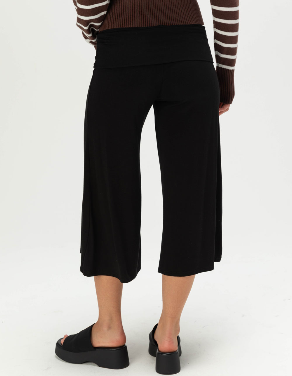 FULL TILT Womens Low Rise Gaucho Pants