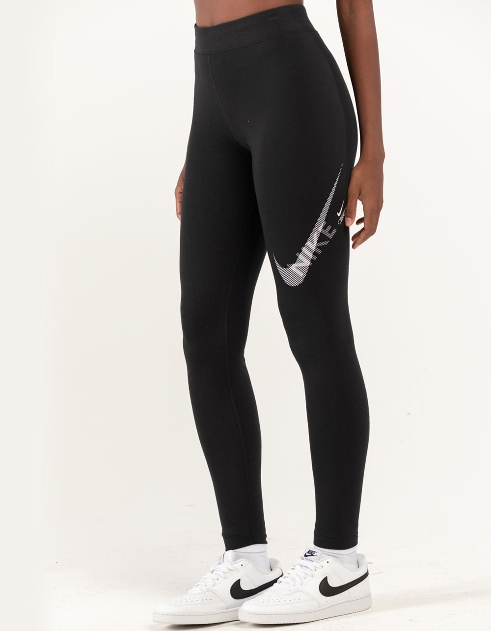 Blueprint Løft dig op forsinke NIKE Sportswear Swoosh High Rise Womens Leggings - BLACK | Tillys