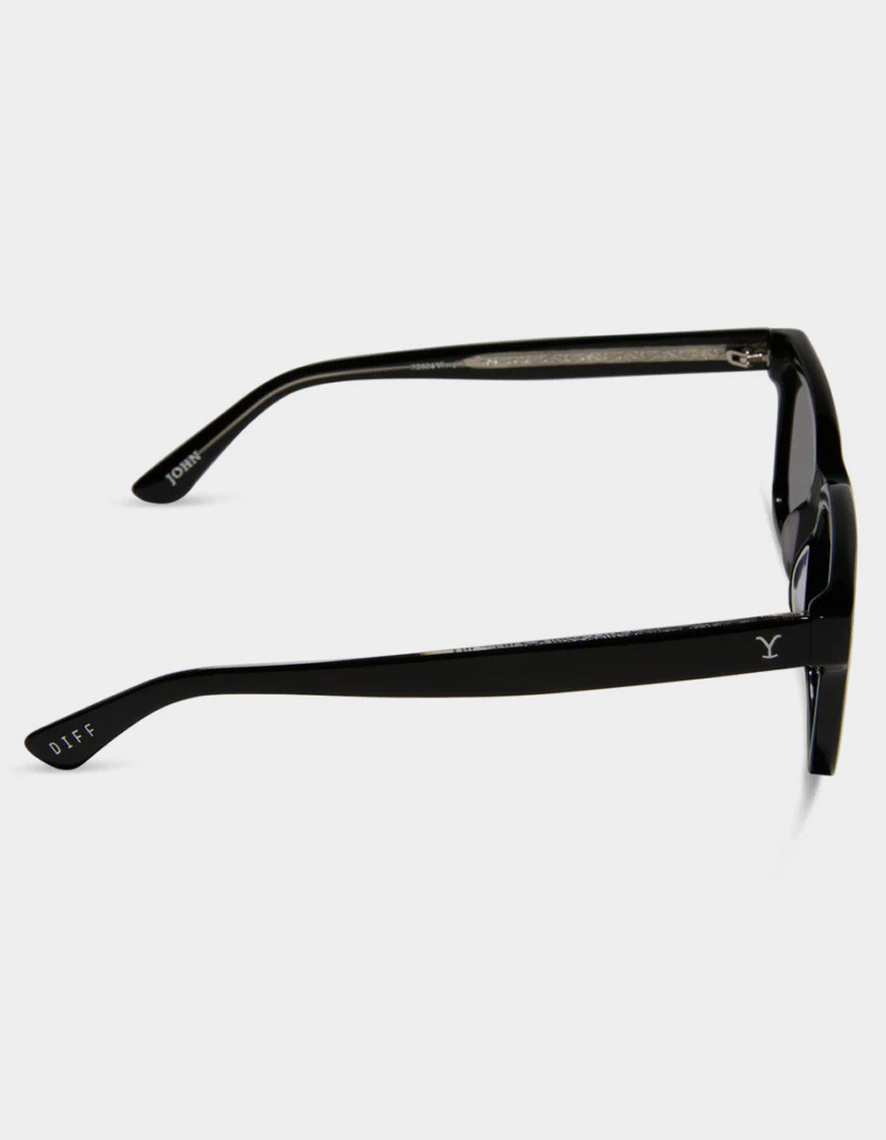 DIFF EYEWEAR x Yellowstone John Dutton Polarized Sunglasses - BLACK