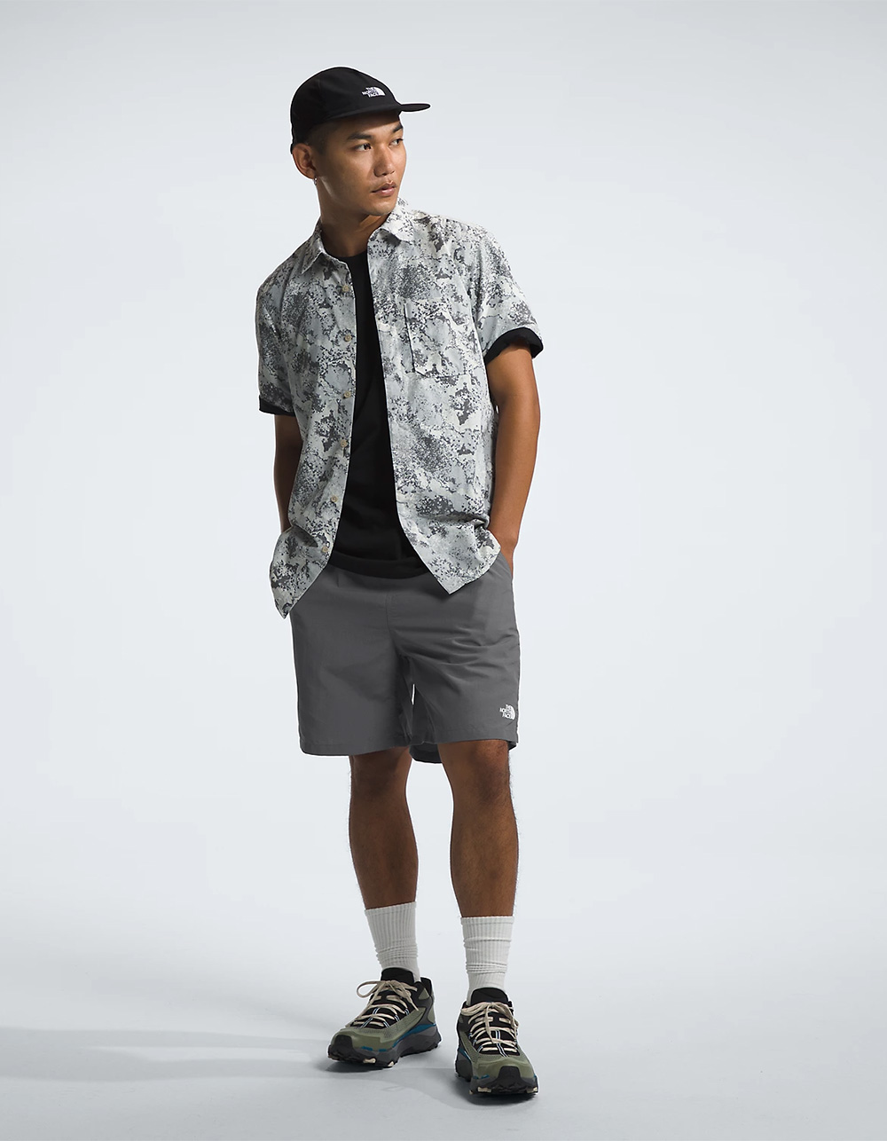 THE NORTH FACE Action 2.0 Mens Shorts - SMOKE