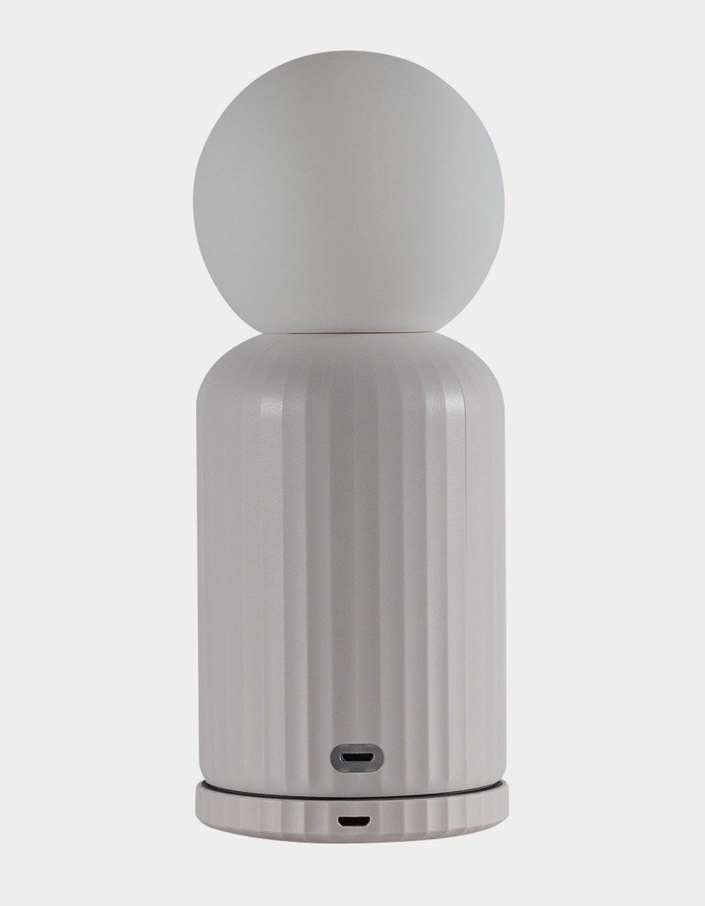 LUND LONDON Wireless Lamp And Charger WHITE Tillys