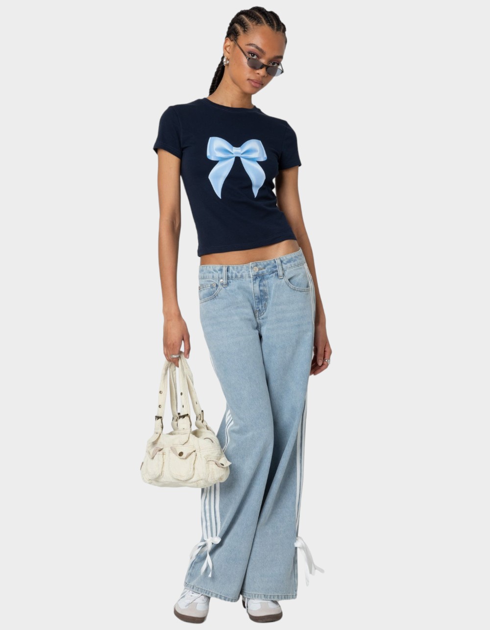 EDIKTED Washed Low Rise Ribbon Jeans