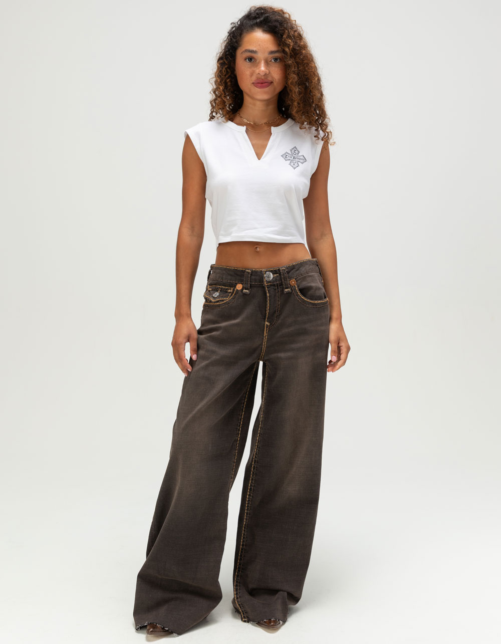 TRUE RELIGION Crystal Logo Crest Womens Notch Crop Baby Tee - WHITE