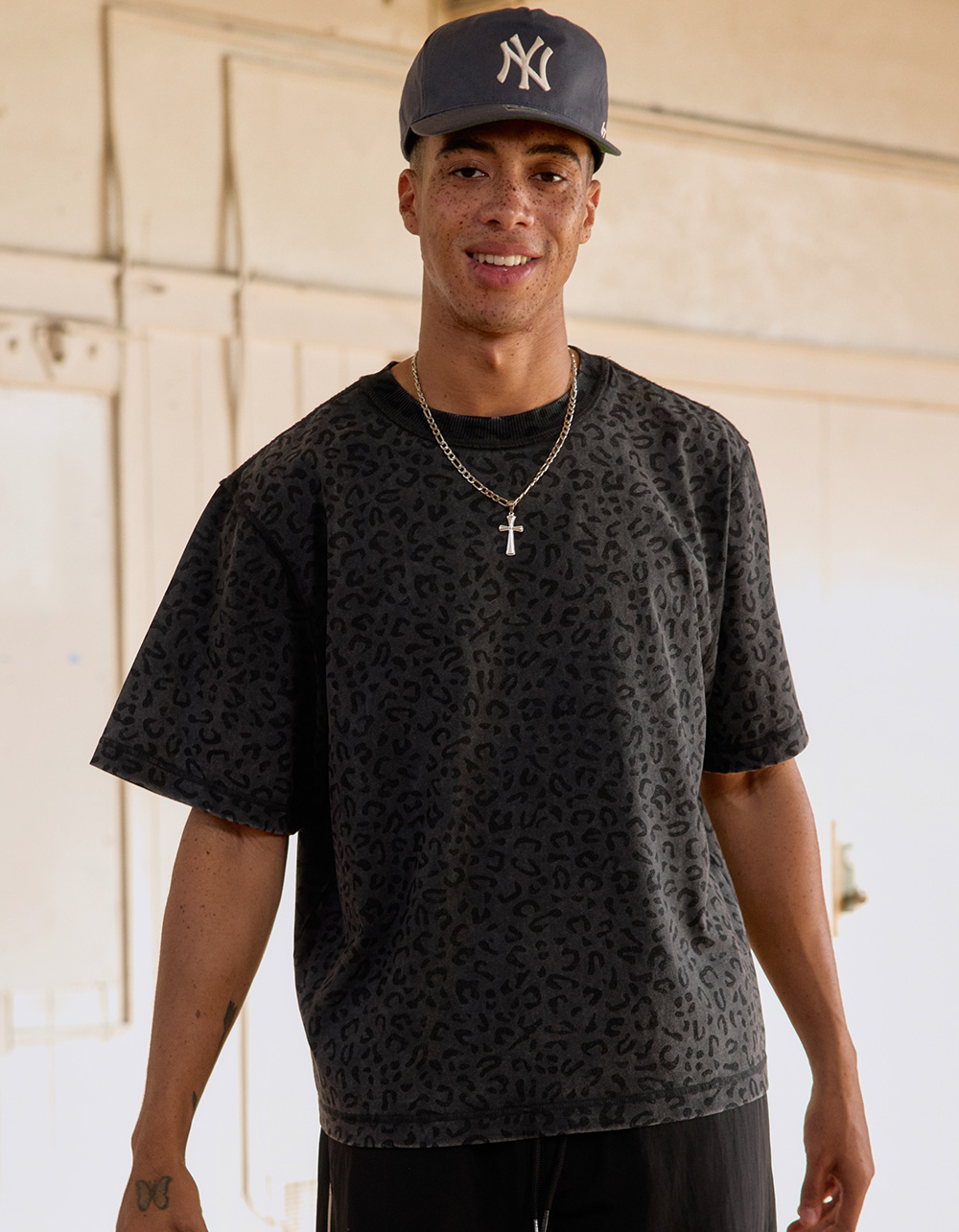 RSQ Mens Boxy Tee - LEOPARD