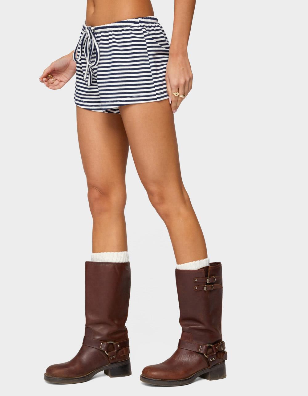 EDIKTED Jainee Striped Drawstring Shorts