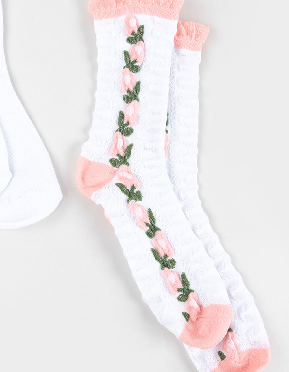 FULL TILT 2 Pack Floral Ruffle Socks - WHITE COMBO
