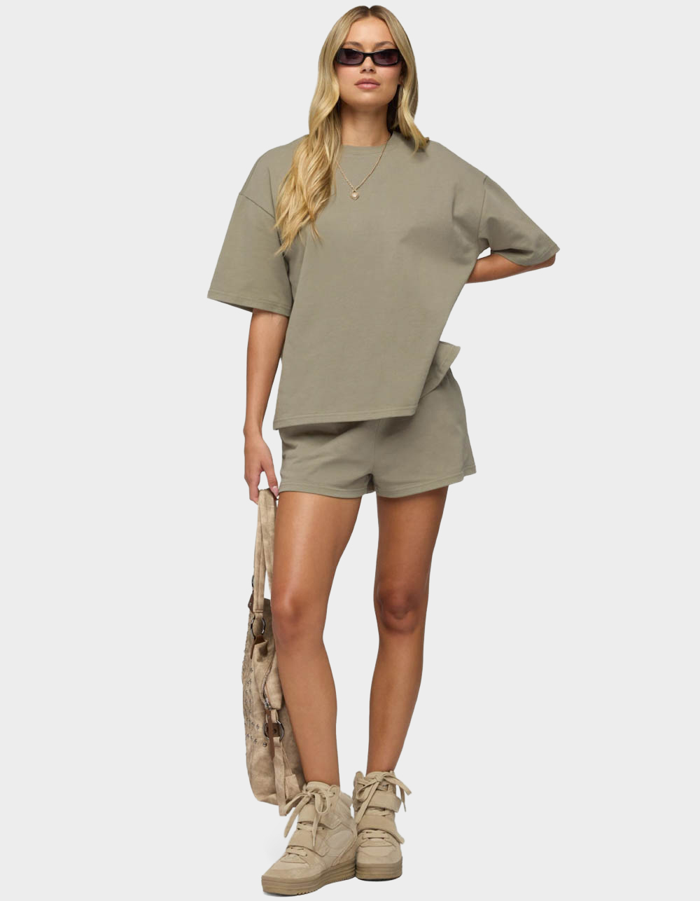 EDIKTED Cecilia Oversized Tee - DK GREEN