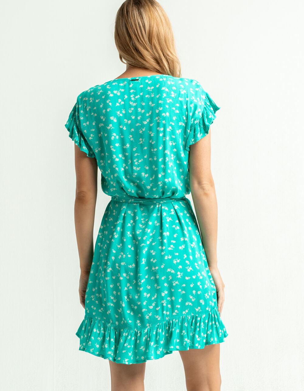 BILLABONG Wrap And Roll Womens Floral Dress TEGR Tillys