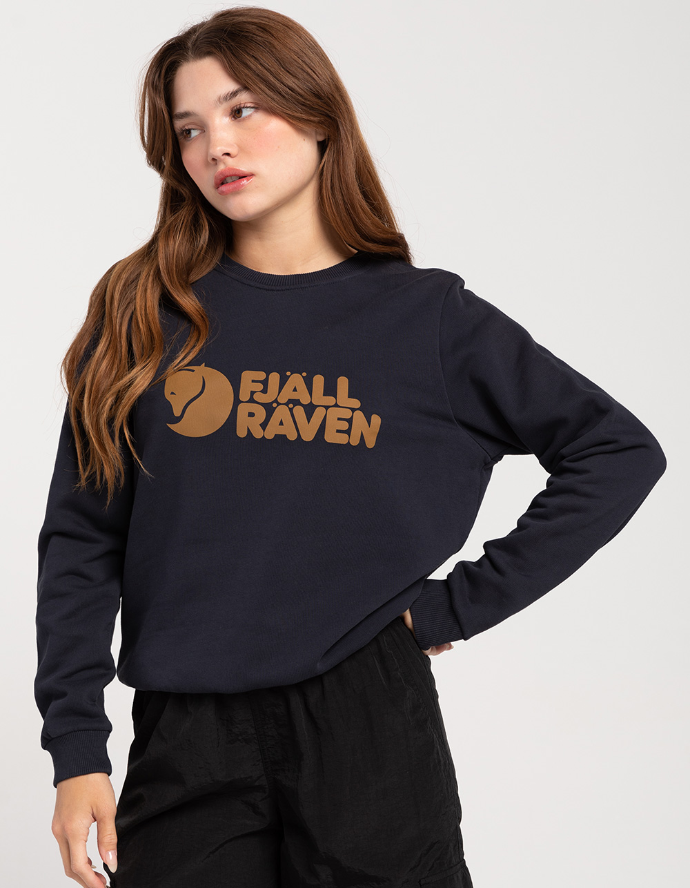 FJALLRAVEN Logo Womens Crewneck Sweater - NAVY | Tillys