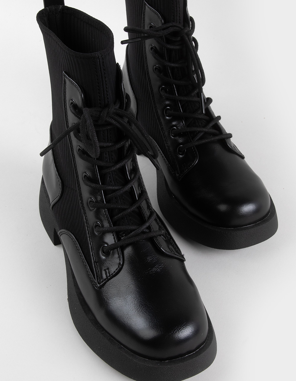 BC FOOTWEAR by Seychelles Made For Greatness Womens Boots - BLACK