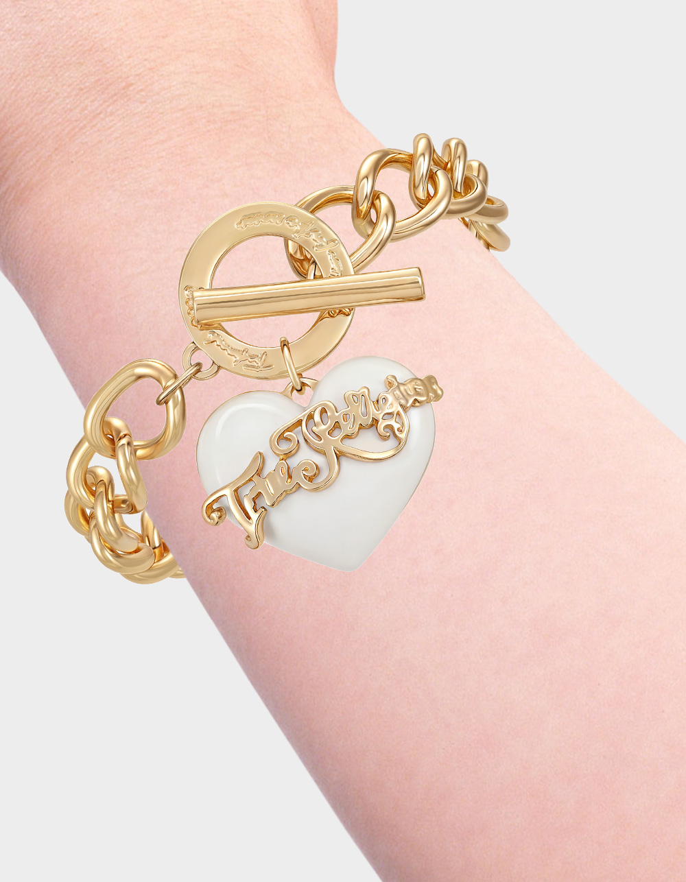 TRUE RELIGION Chunky Heart Charm Bracelet