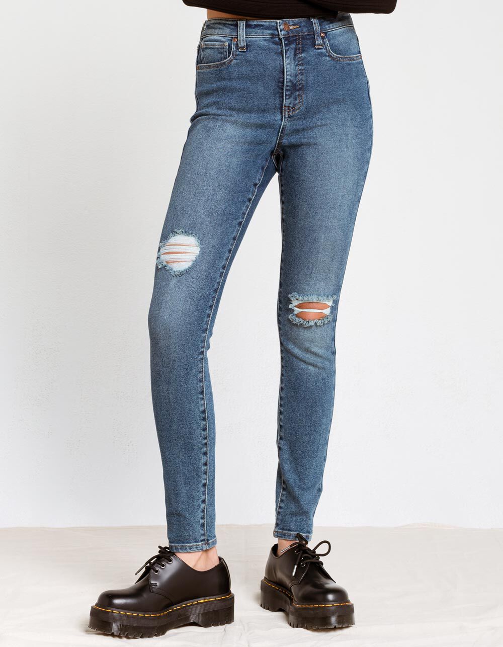 RSQ Curvy Womens High Rise Skinny Jeans - MEDIUM WASH
