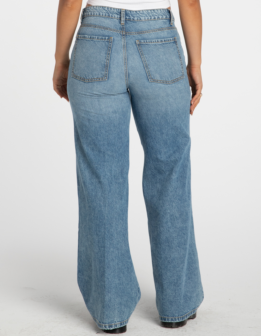 RSQ Womens High Rise Wide Leg Jeans - MEDIUM WASH | Tillys