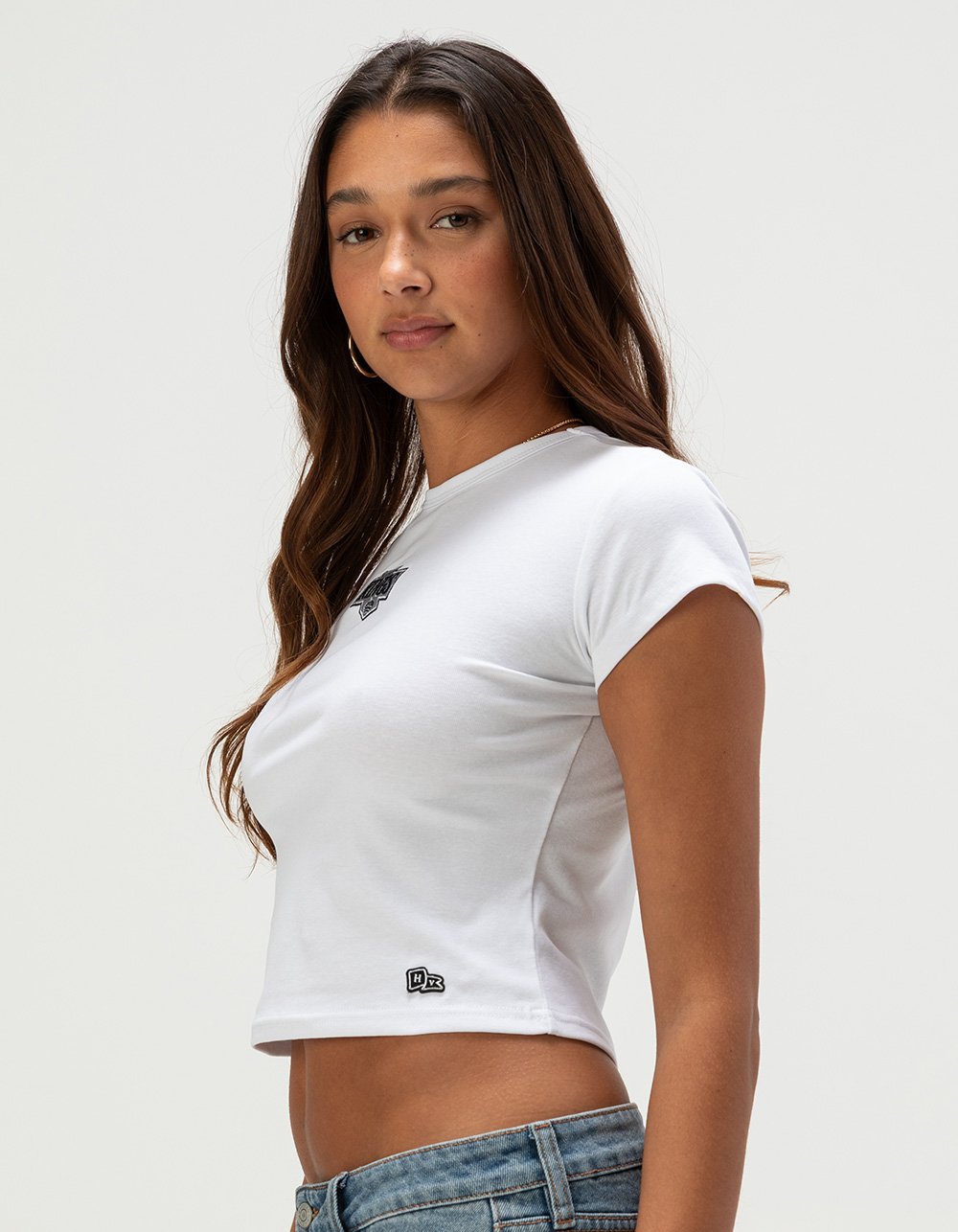 HYPE AND VICE Los Angeles Kings Womens Baby Tee - WHITE