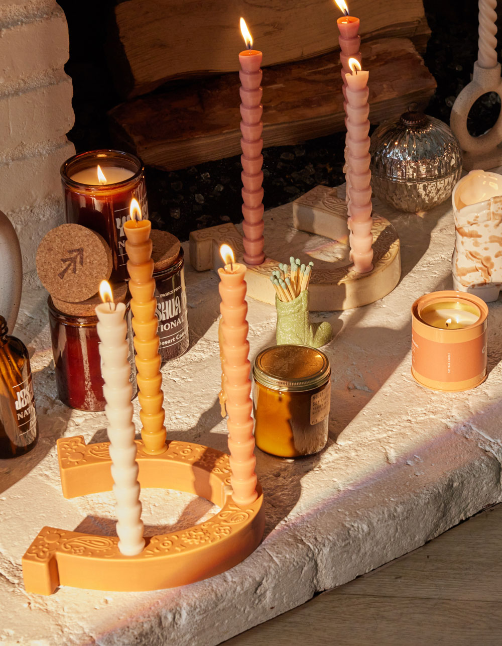 PADDYWAX Horseshoe Taper Candle Holder WHITE Tillys