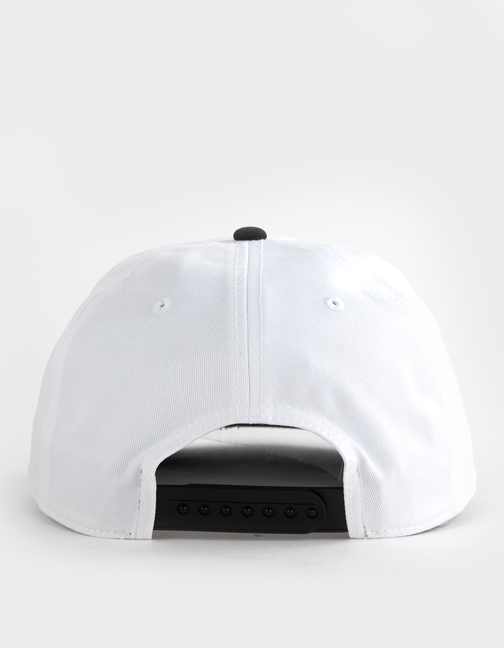 AMERICAN NEEDLE Diet Coke Roscoe Snapback Hat - WHITE