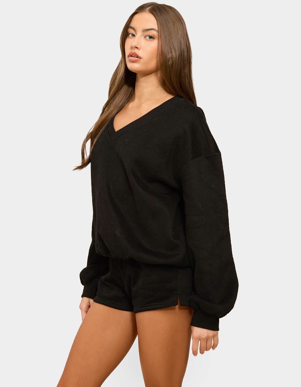 EDIKTED Bronte V-Neck Sweatshirt - BLACK