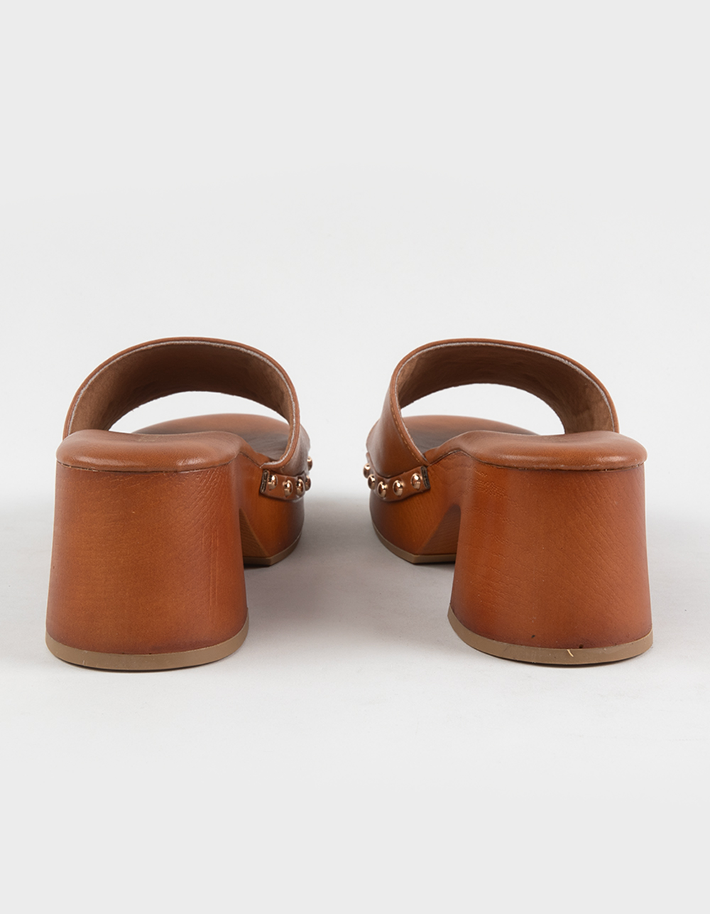 Bamboo Silveroak Womens Platform Heels