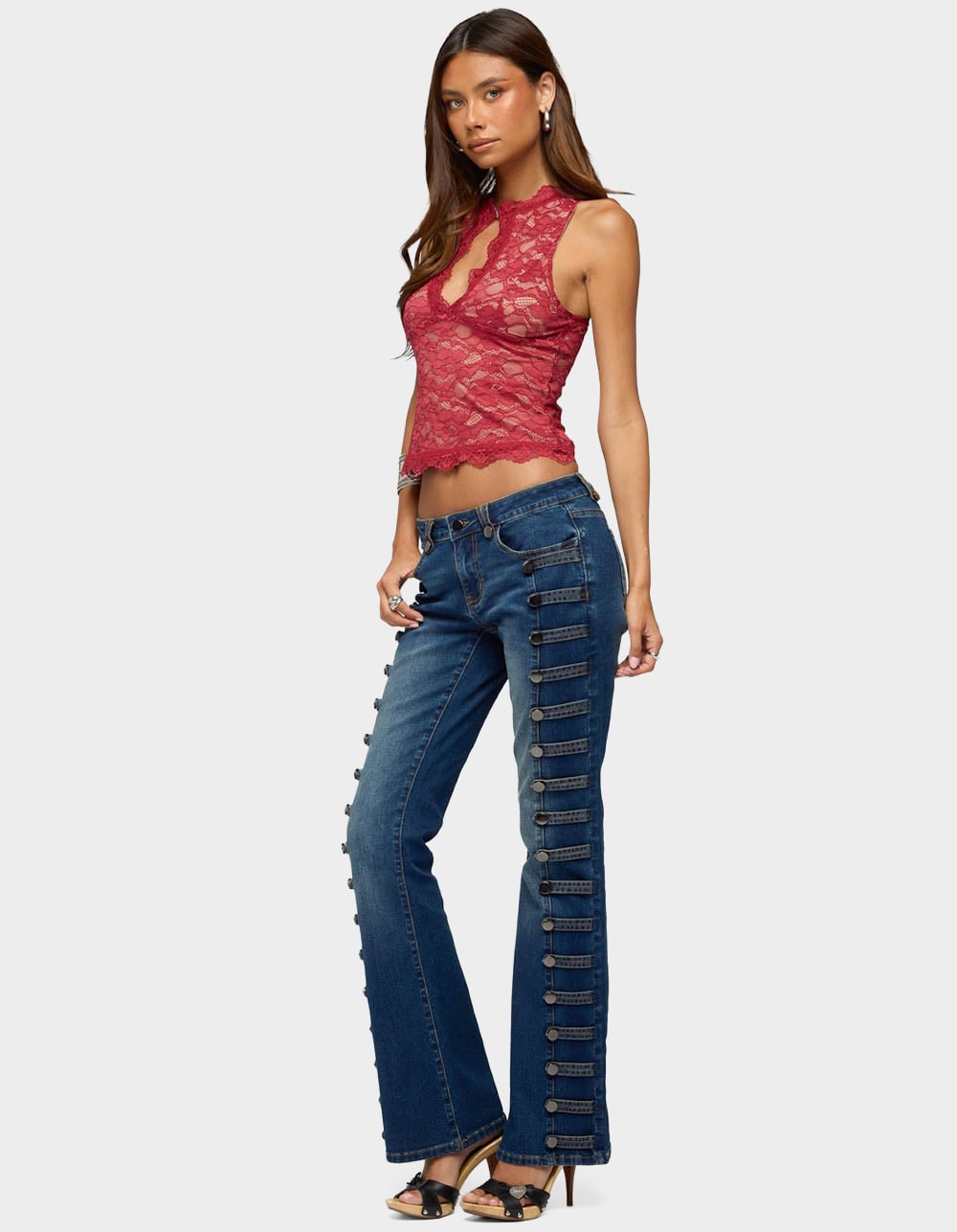 EDIKTED Button Loop Low Rise Bootcut Jeans - LIGHT BLUE