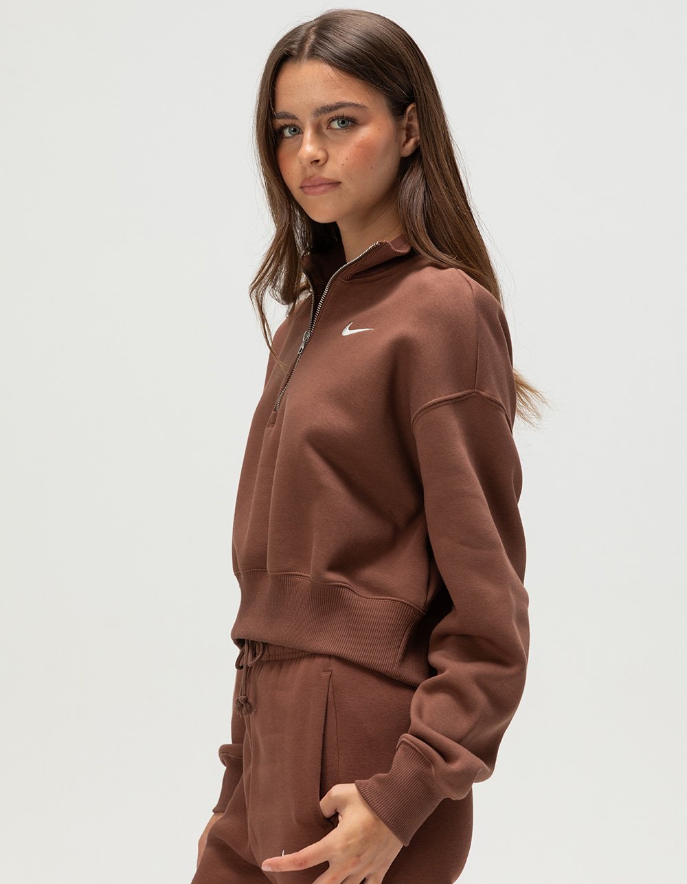 NIKE Sportswear Phoenix Fleece Womens Half-Zip Cropped Sweatshirt - BROWN