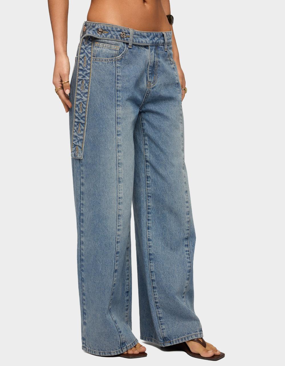 EDIKTED Buttoned Waist Low Rise Baggy Jeans - LIGHT BLUE