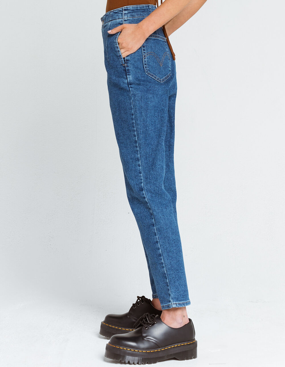 LEVI'S Hollywood High Rise Womens Tapered Jeans - BLUE DENIM | Tillys