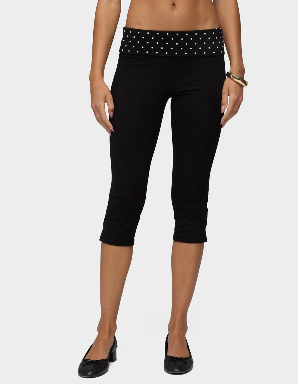 EDIKTED Genni Polka Dot Foldover Capri Pants - BLACK