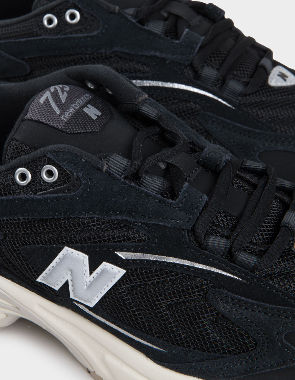 NEW BALANCE 725V1 Shoes - BLK/SILVER