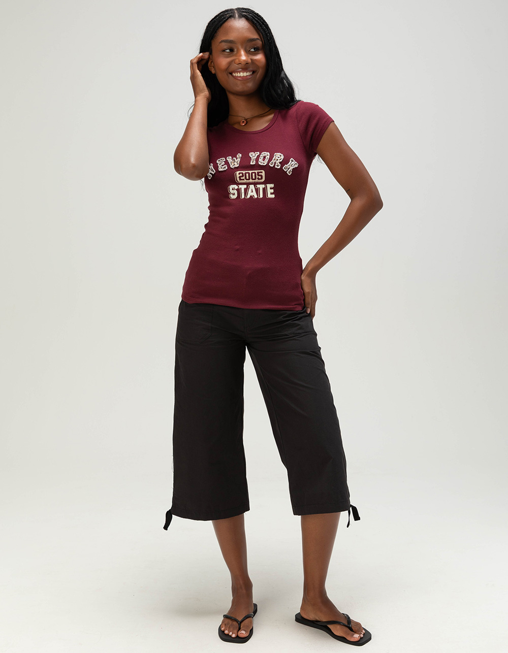 MADDEN GIRL New York Womens Fitted Tee - BURGUNDY