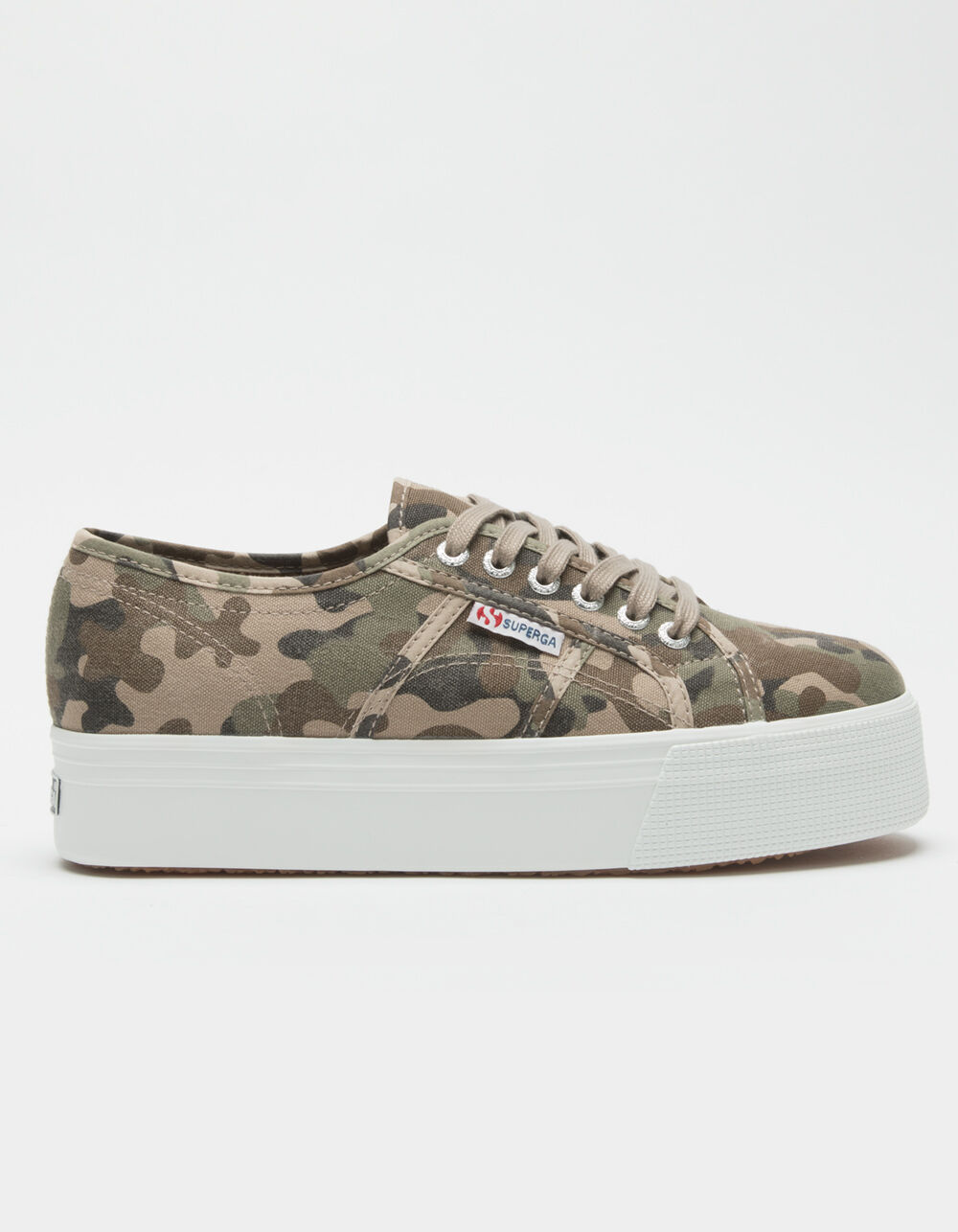 camo superga
