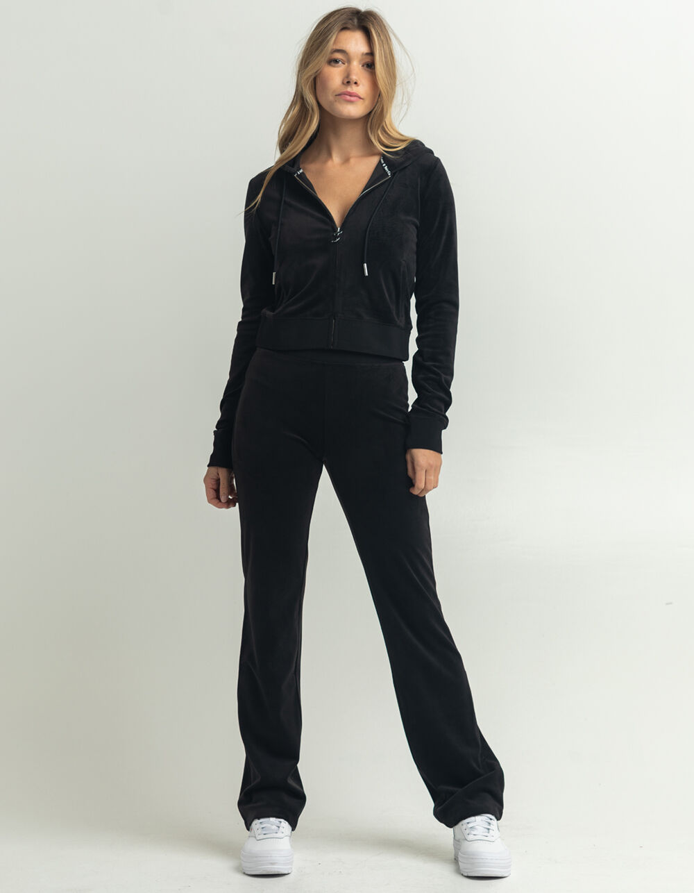 JUICY COUTURE Womens Embellished Velour Pant - BLACK | Tillys
