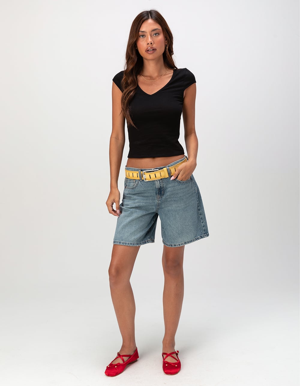 TILLYS Womens V-Neck Cap Sleeve Top