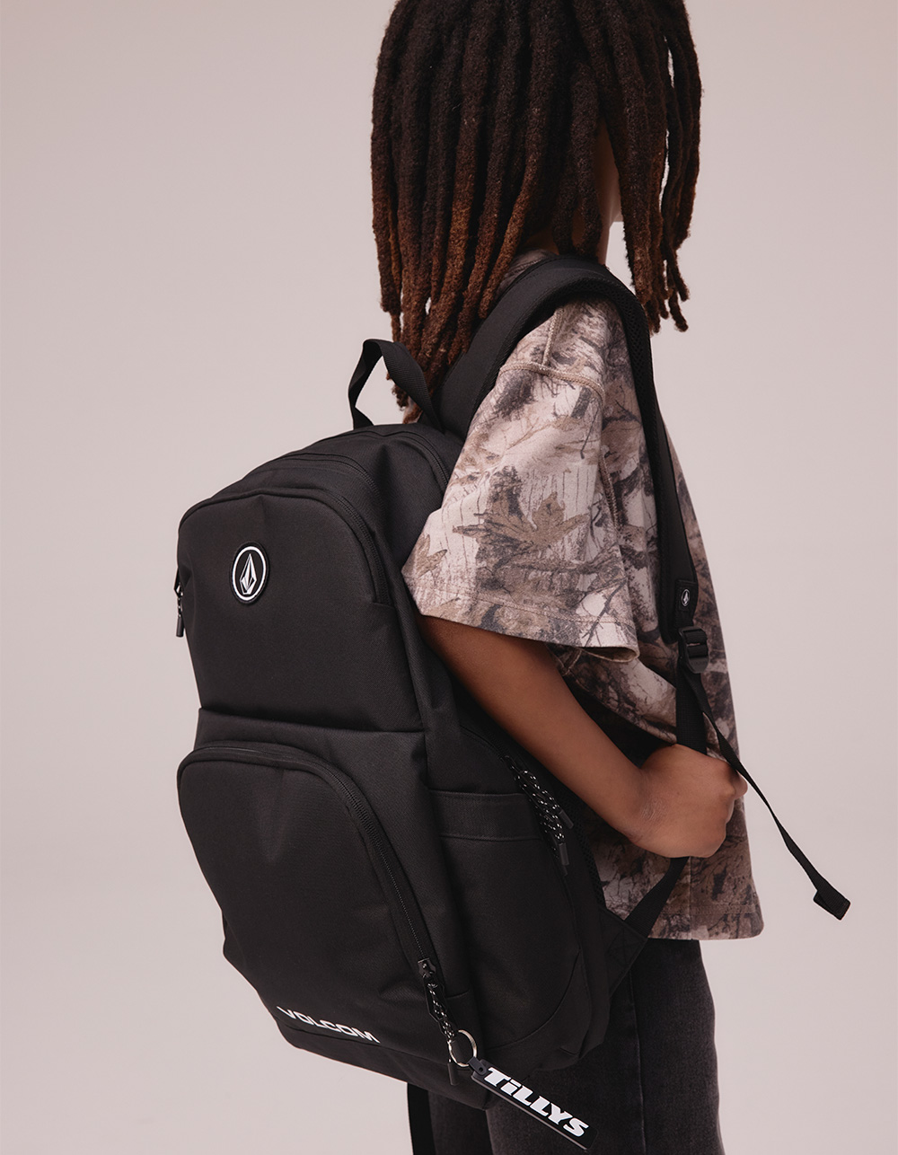 VOLCOM Tracker Backpack - BLACK/WHITE