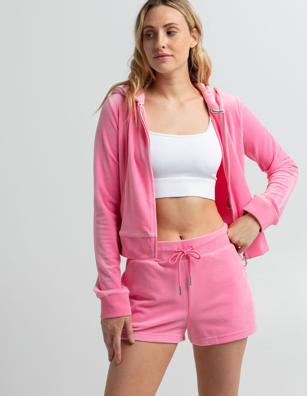 JUICY COUTURE Womens Velour Bling Shorts - HOT PINK